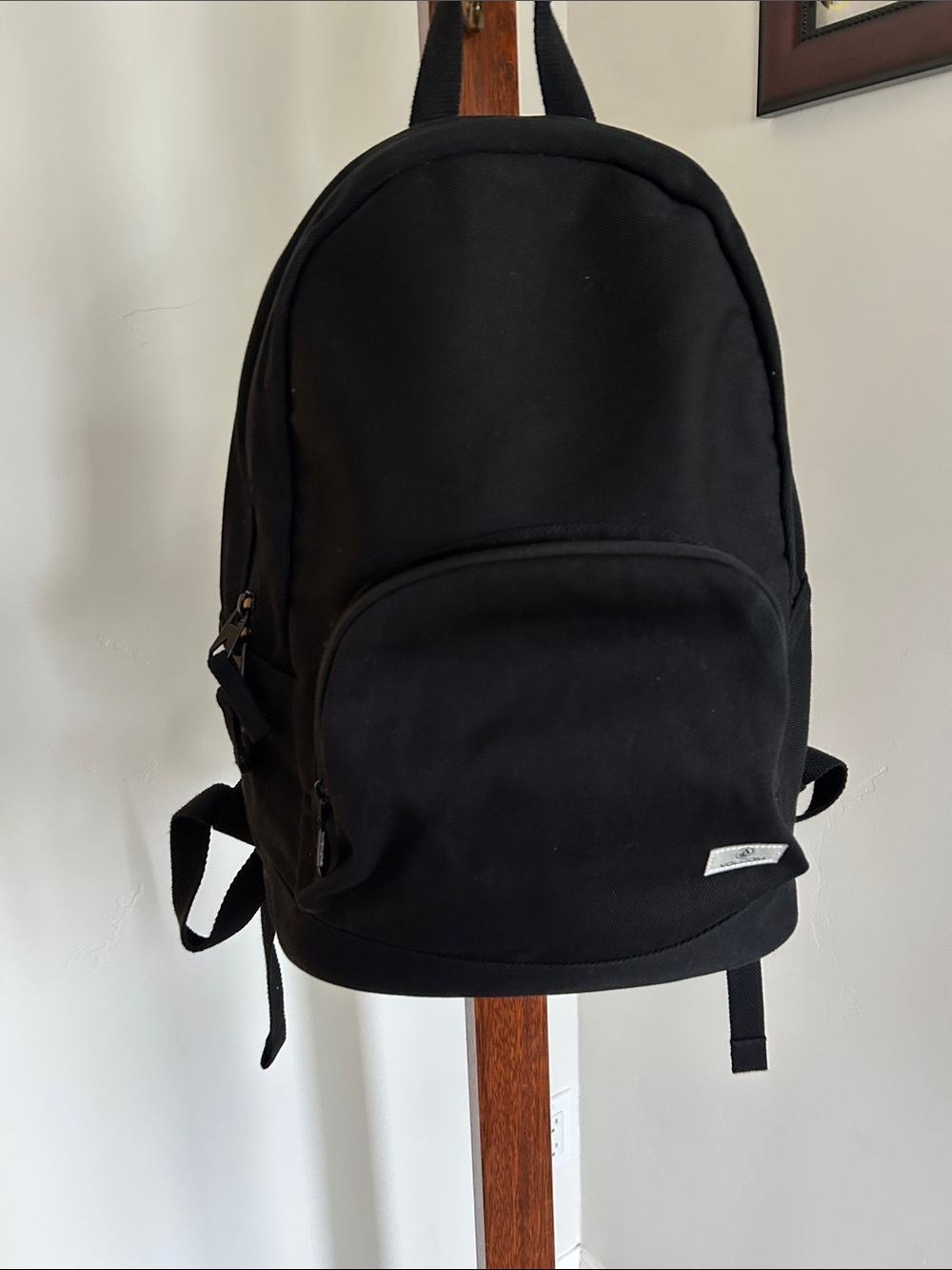 NWT Women’s Volcom Schoolyard Canvas/ Cotton Backpack‎ - Black